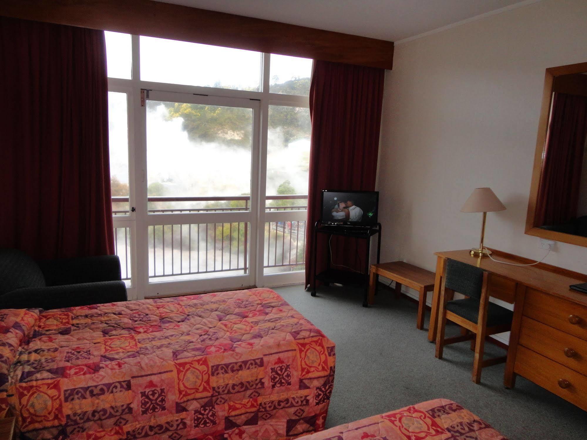 Silver Oaks Hotel - Geyserland Rotorua Exterior foto